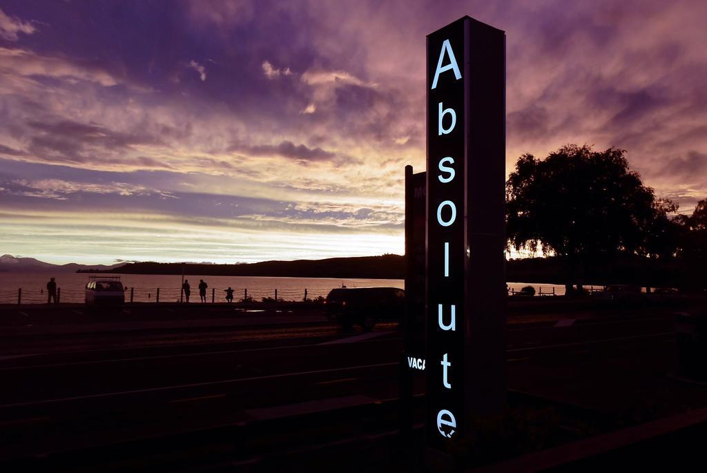 Absolute Lake View Motel Таупо Экстерьер фото