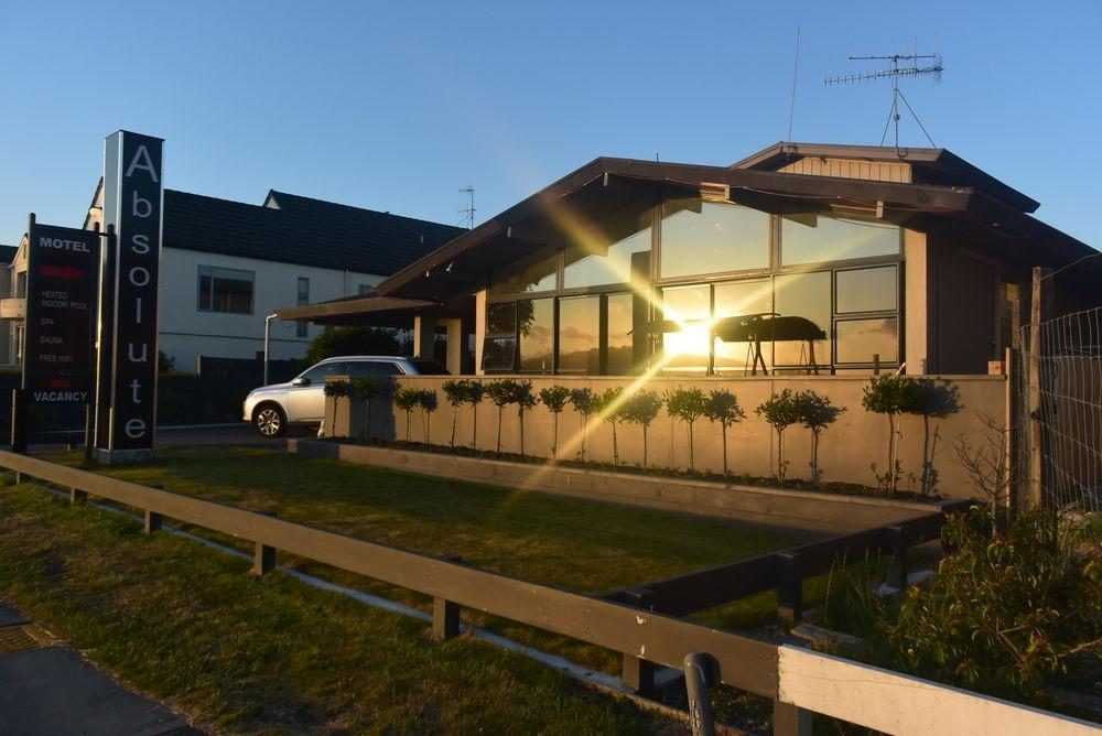 Absolute Lake View Motel Таупо Экстерьер фото