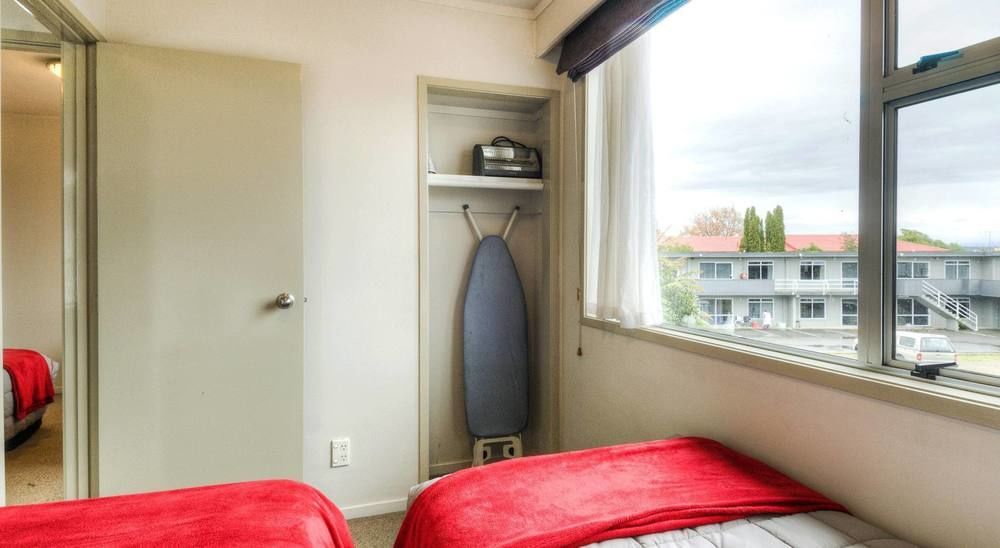 Absolute Lake View Motel Таупо Экстерьер фото